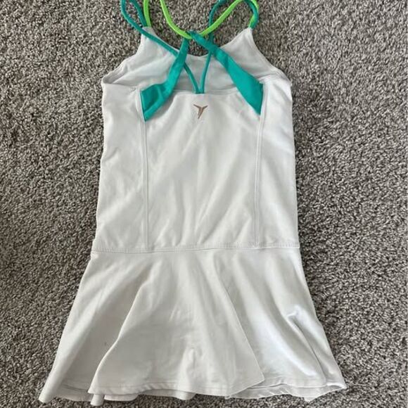 Girls Athletic Clothing Bundle Size 6/Medium Old Navy & DSG Activewear - Picture 3 of 6